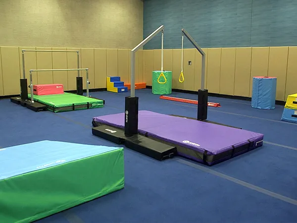 Vantaggi dell'attrezzatura da gioco morbida per l'integrazione sensoriale della prima infanzia